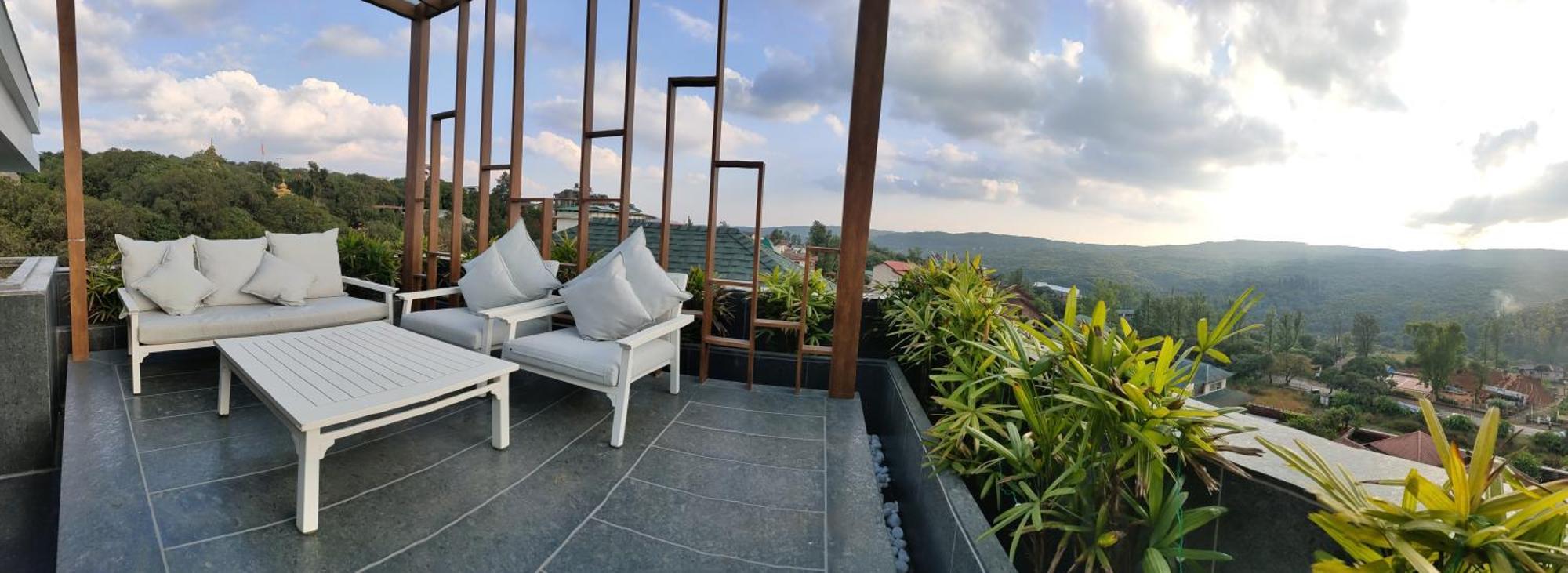 Leela Resort, The Exotic Boutique Hotel - Pure Veg Mahabaleshwar Exterior photo