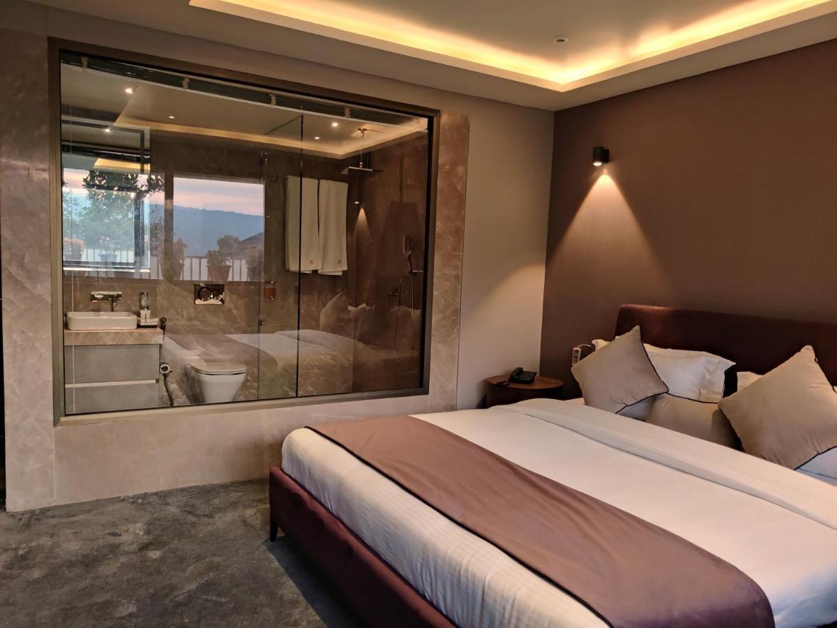 Leela Resort, The Exotic Boutique Hotel - Pure Veg Mahabaleshwar Exterior photo